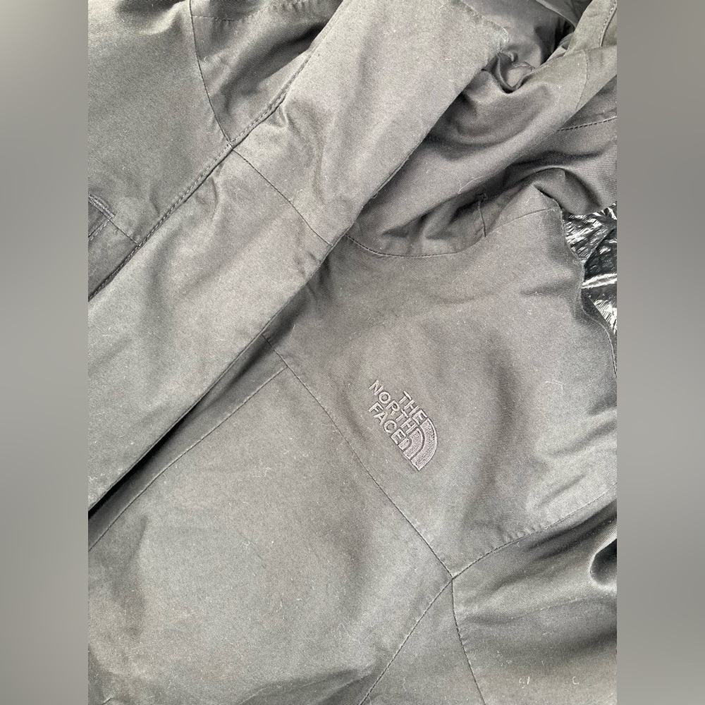 The Northface Women’s Parka Jacket size Small